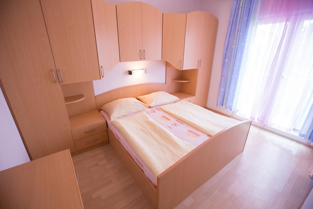 Apartments Dunja Piric 洛帕 客房 照片